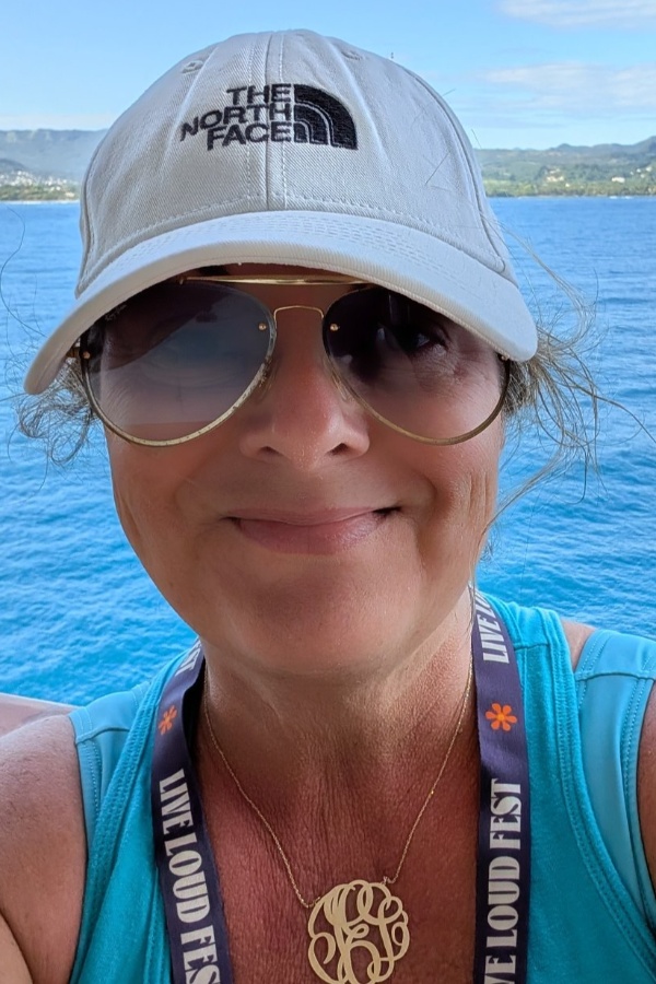 Cruise Brothers Travel Agent Josette Eakin